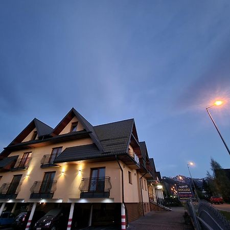 Apartamenty I Pokoje Goscinne Nowita Zakopane Esterno foto
