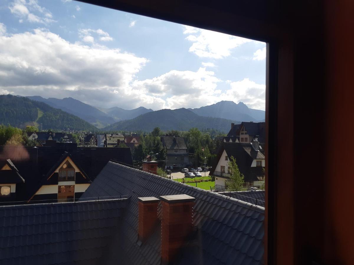 Apartamenty I Pokoje Goscinne Nowita Zakopane Esterno foto