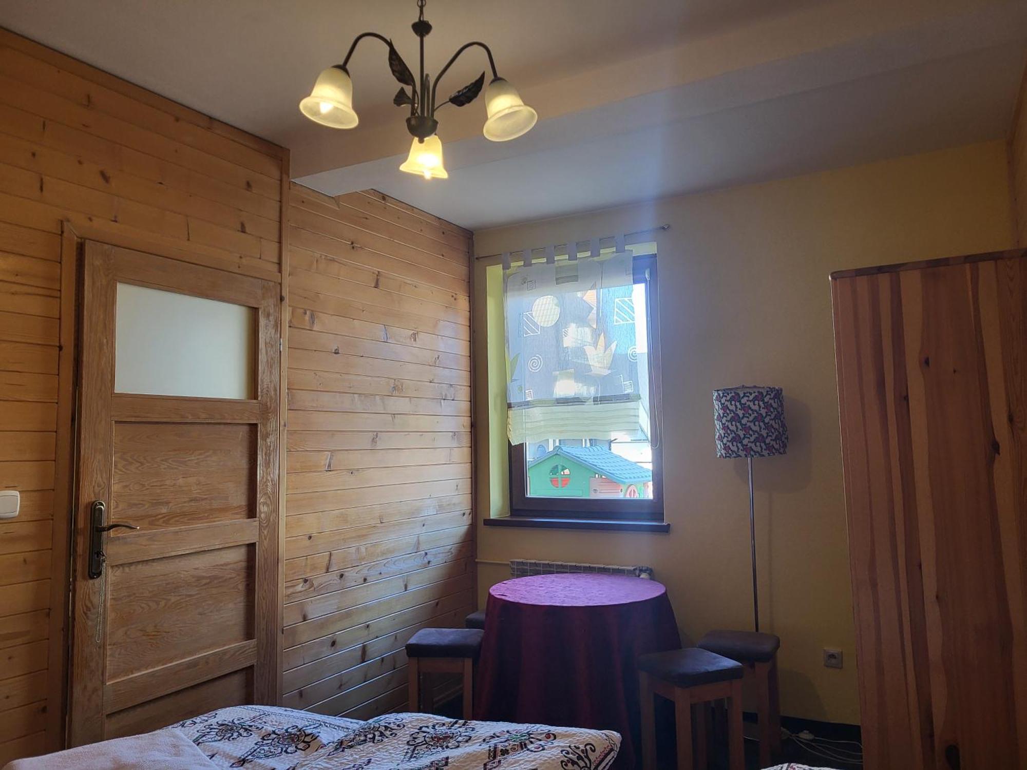 Apartamenty I Pokoje Goscinne Nowita Zakopane Esterno foto