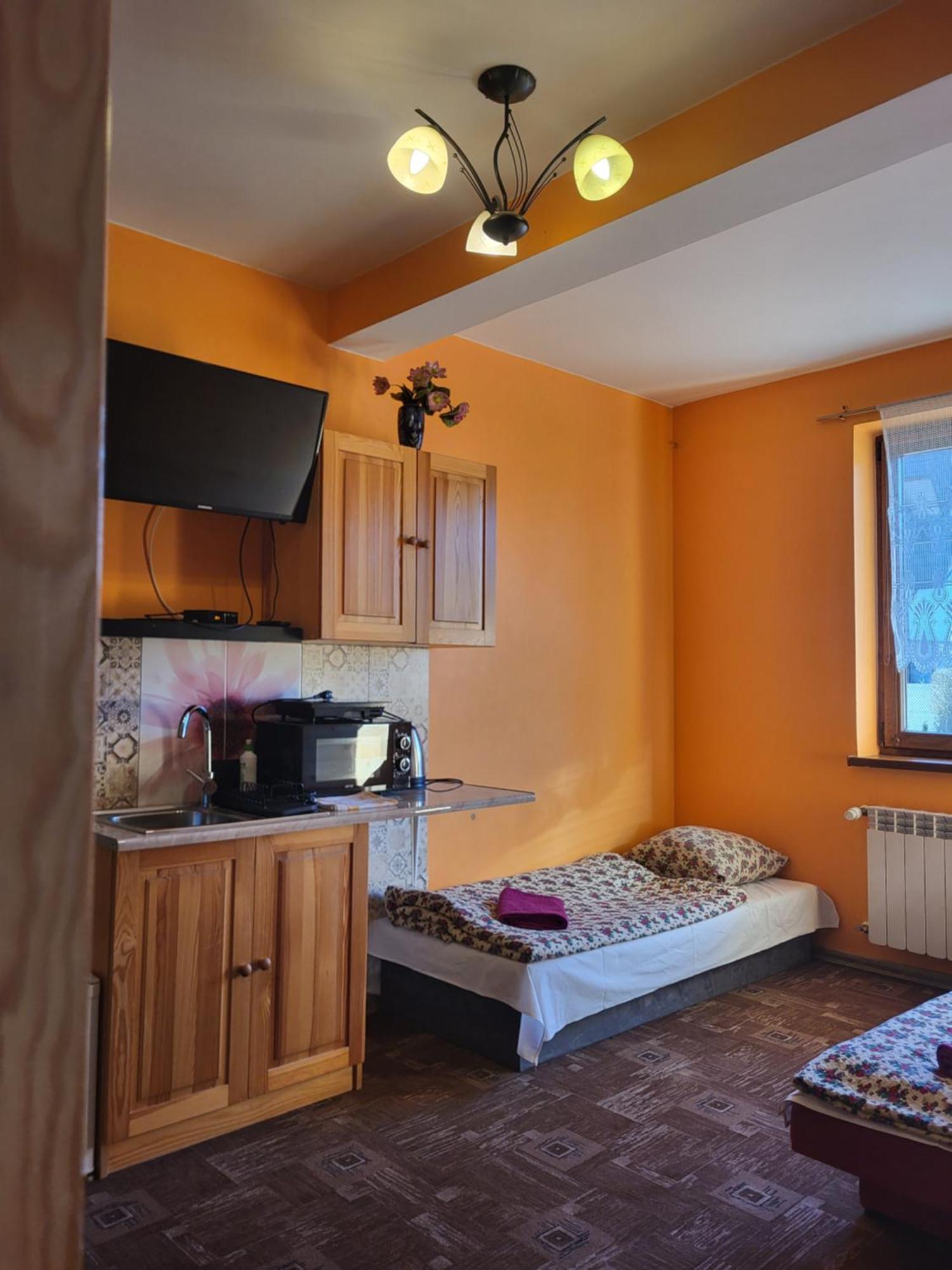 Apartamenty I Pokoje Goscinne Nowita Zakopane Esterno foto