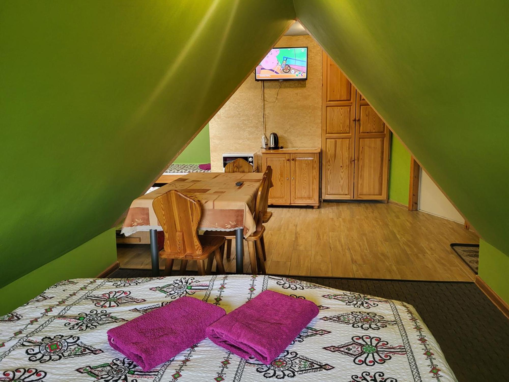 Apartamenty I Pokoje Goscinne Nowita Zakopane Camera foto